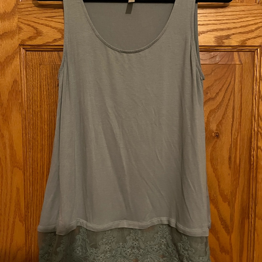 Emerald size small women’s top with lace bottom